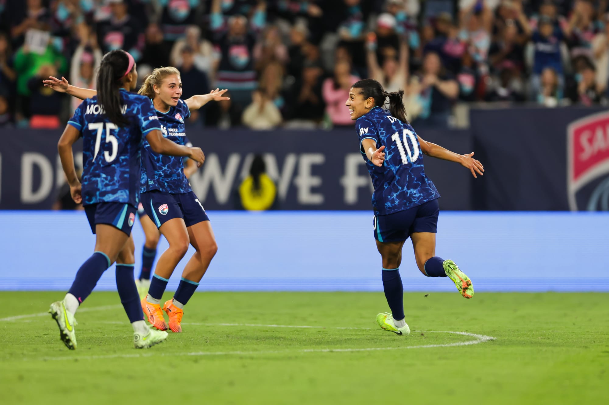 Kenza Dali played more minutes than any other Wave player last year